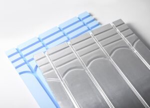 Alu-XPS Varmefordelingsplade 4 spor til 16 mm pex/alu-pex 25 mm isolering